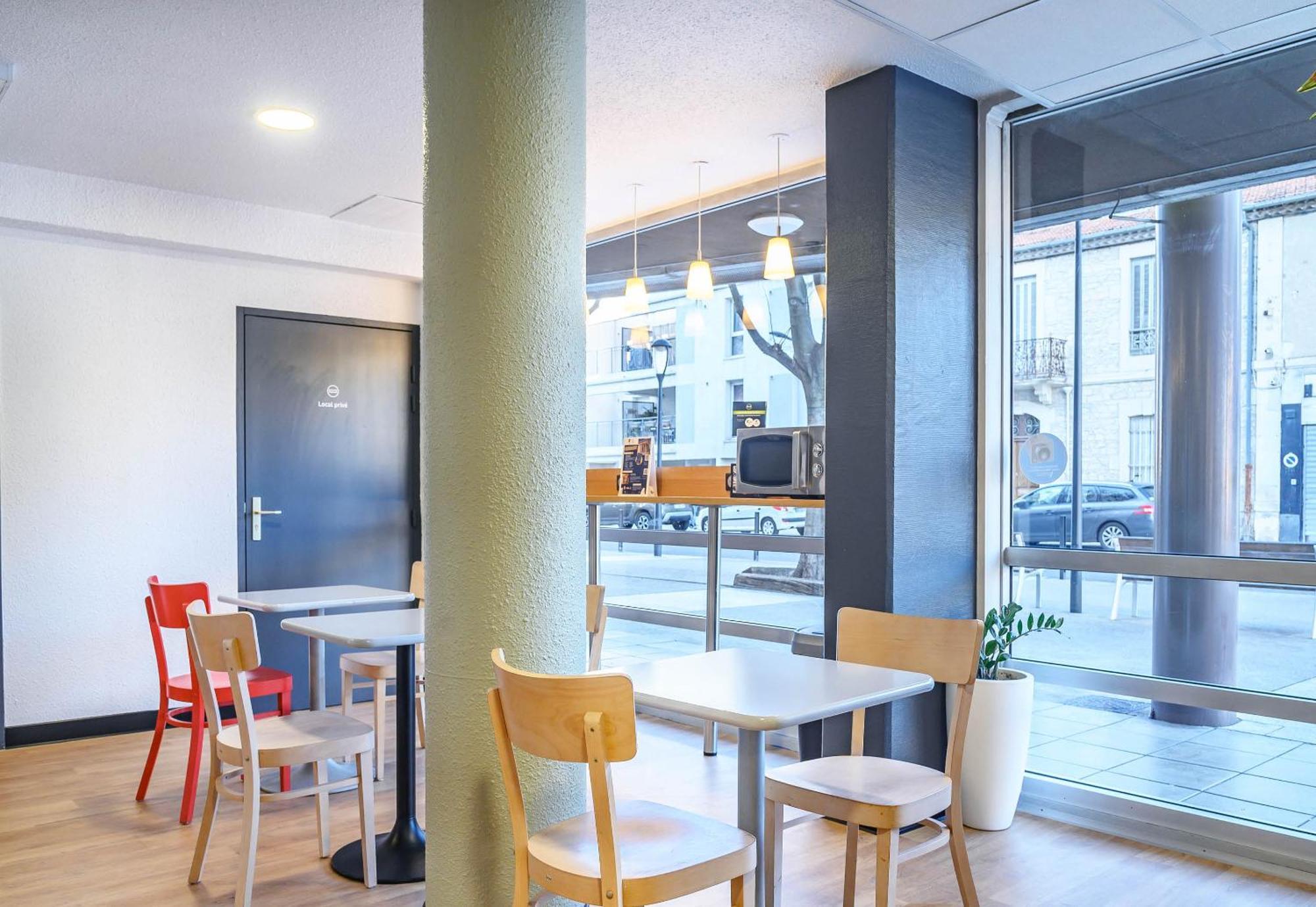 B&B Hotel Nimes Centre Arenes Buitenkant foto