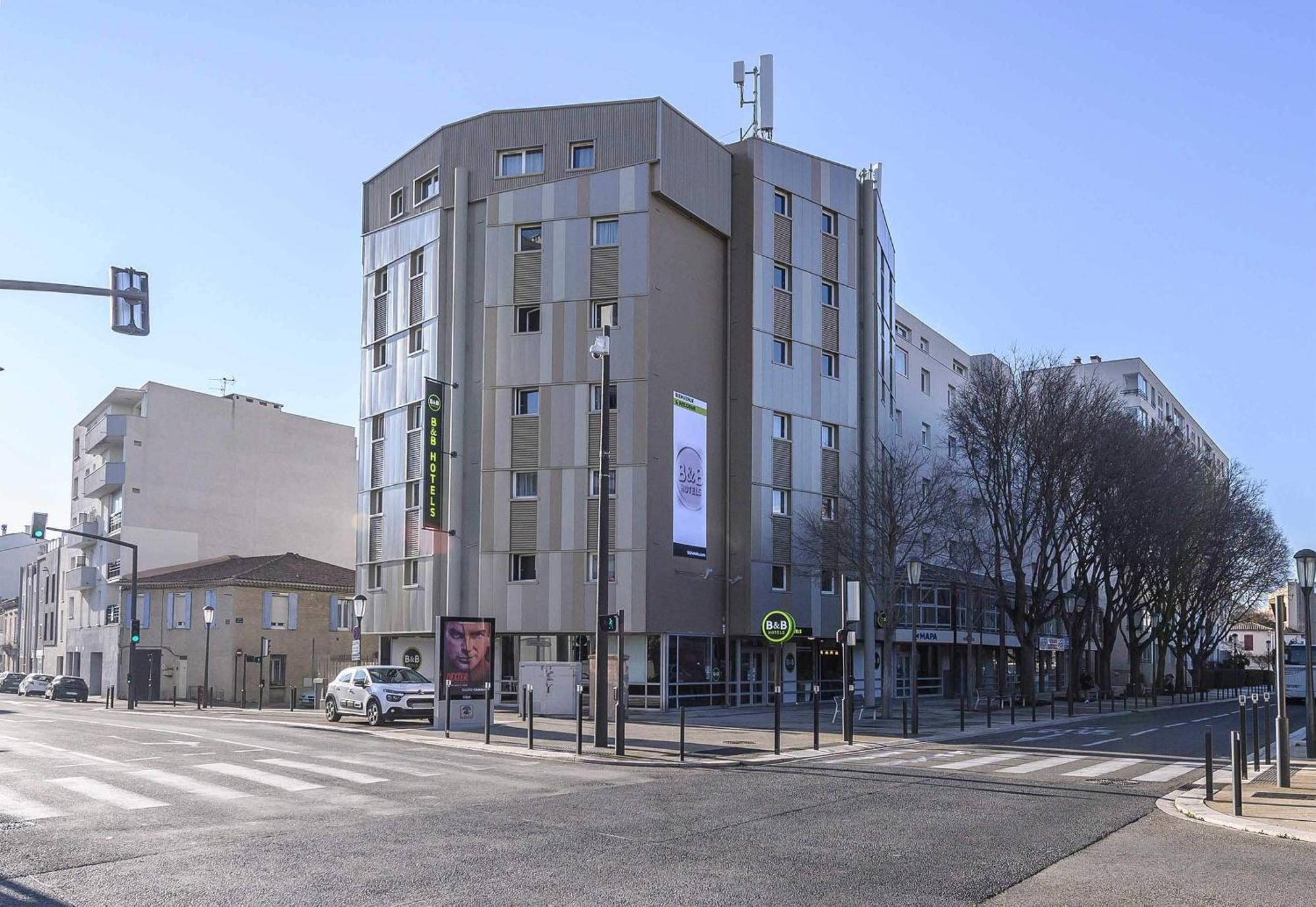 B&B Hotel Nimes Centre Arenes Buitenkant foto